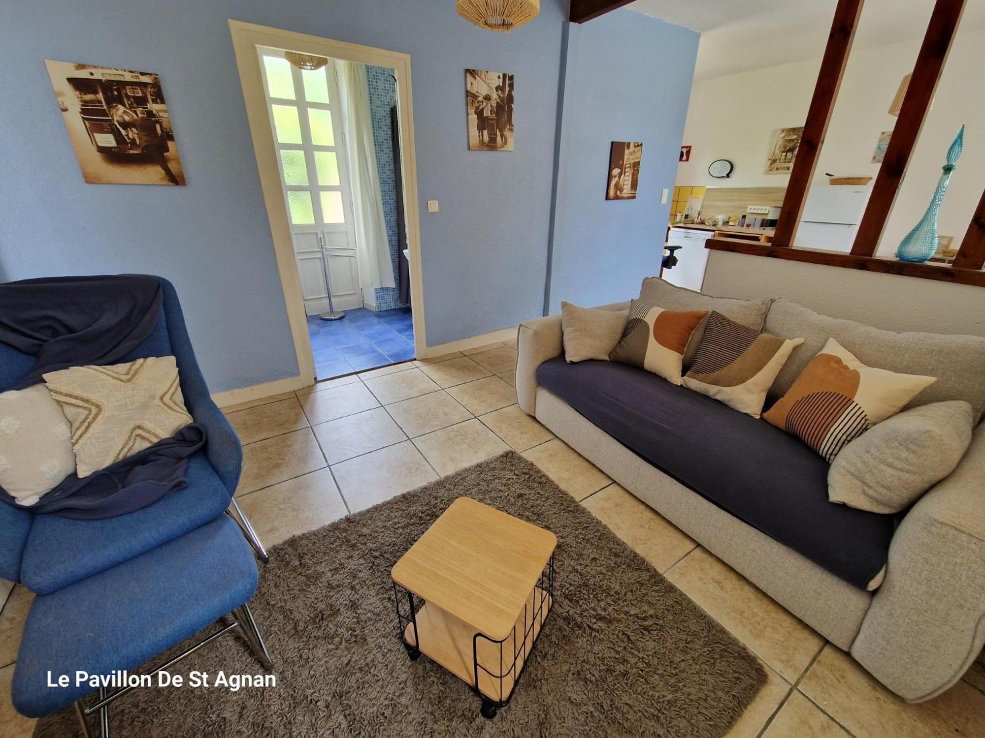 Le Pavillon De St Agnan Hautefort Exterior foto